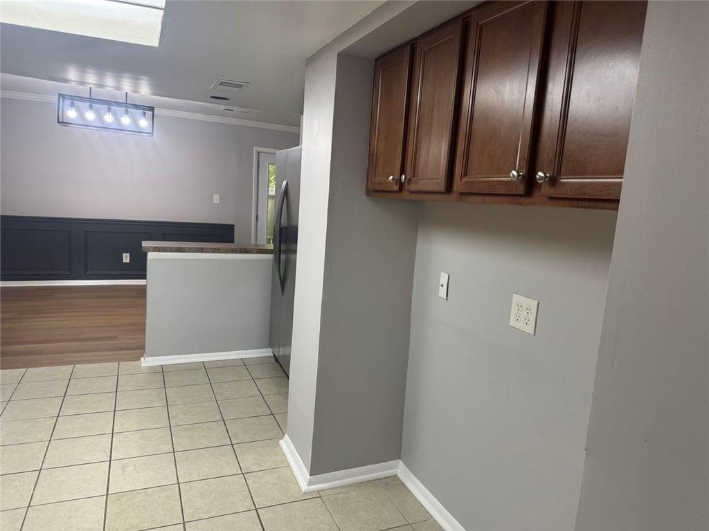 2 bedroom, 2 bathroom, 1,292 sq ft condominium for rent at 2207 Surrey Court, Marietta, GA 30067 for $1,650 a month — photo 7