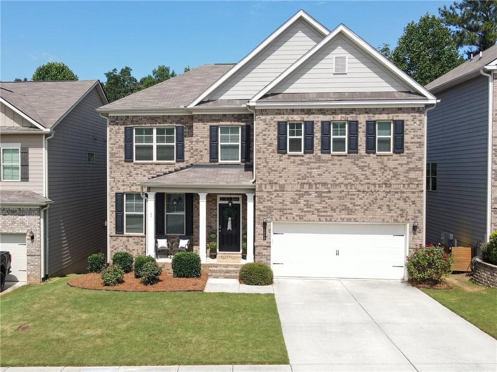 4 bedroom, 3 bathroom, 2,913 sq ft single family residence for sale at 1520 Kaden Lane, Braselton, GA 30517