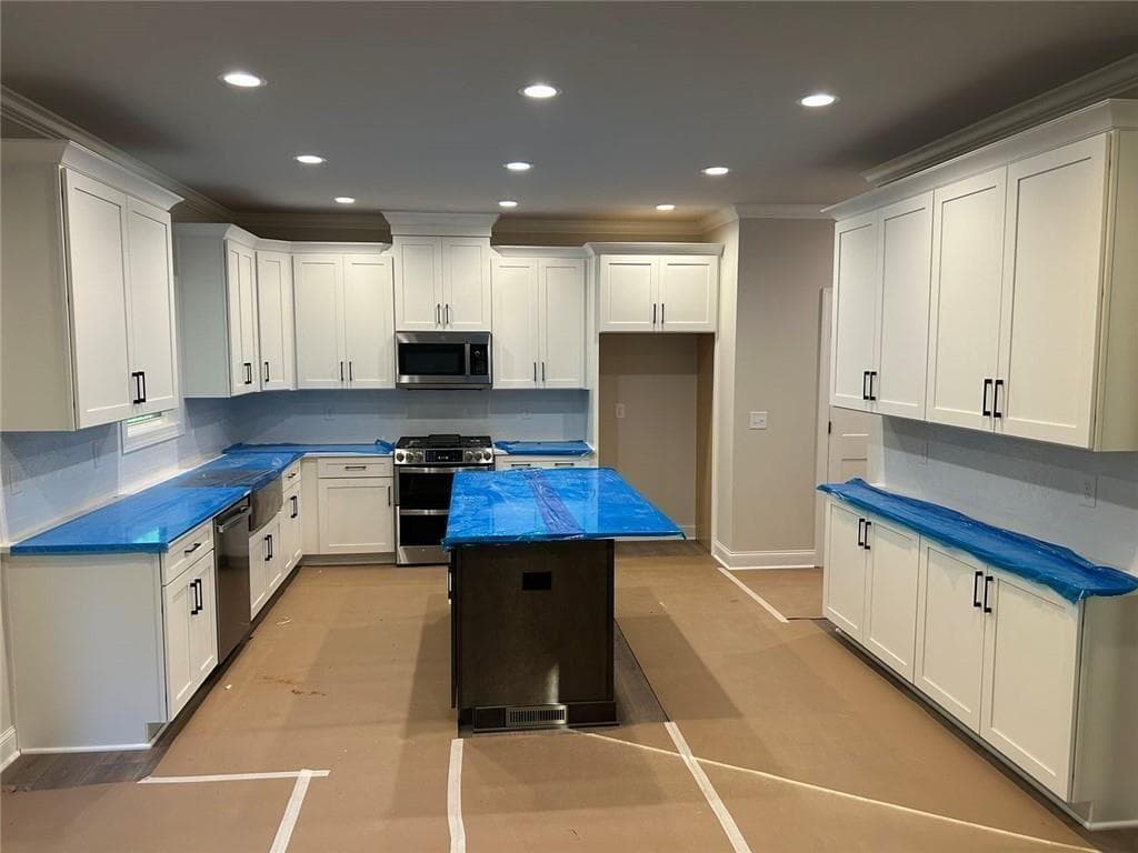 4 bedroom, 3 bathroom, 3,720 sq ft single family residence for sale at 6 Barnwood Pointe, Dallas, GA 30132 — photo 8