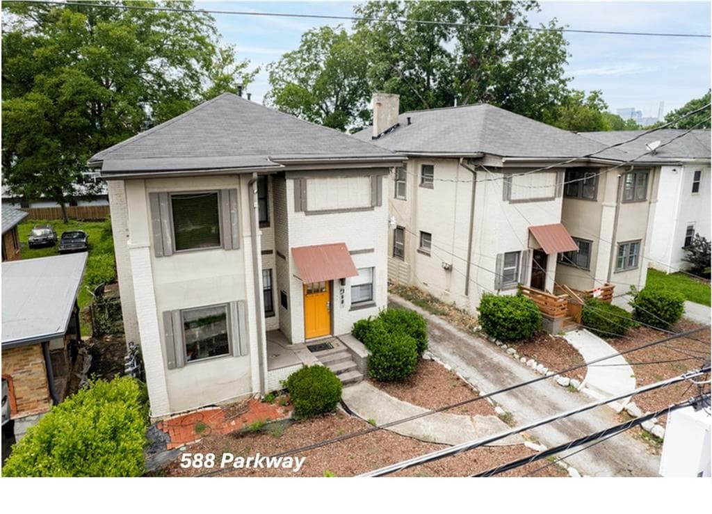 quadruplex for sale at 588 Parkway Drive, Atlanta, GA 30308