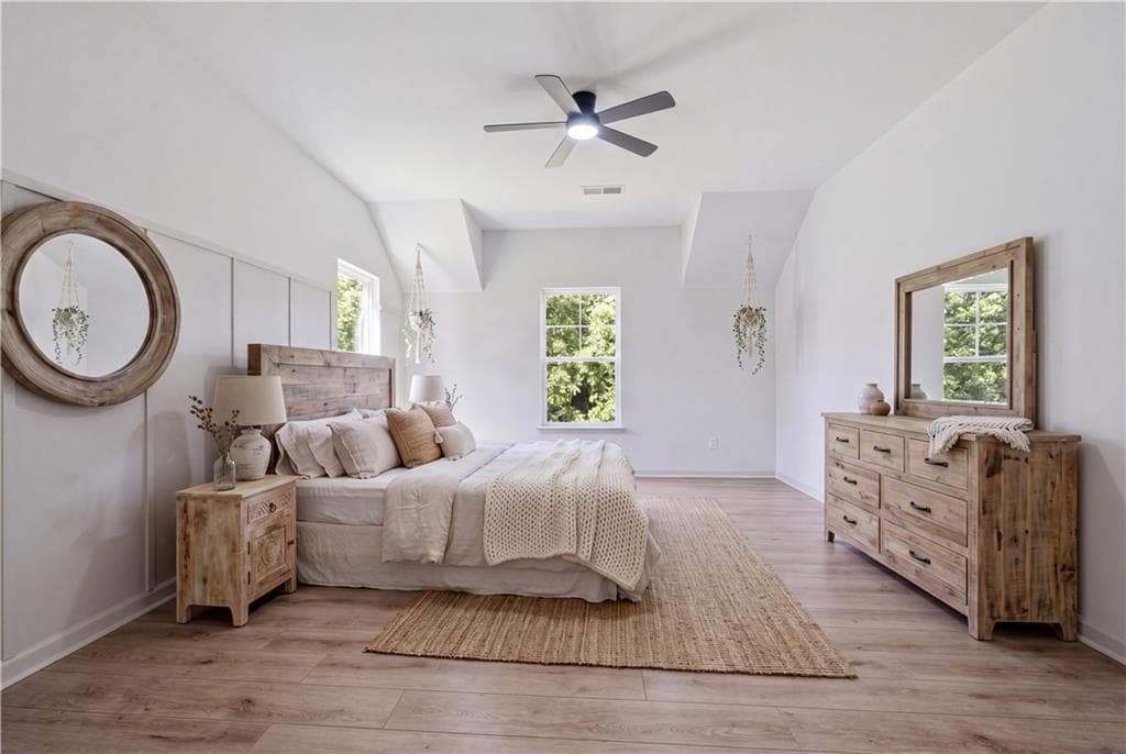 4 bedroom, 3 bathroom, 2,604 sq ft single family residence for sale at 4680 Carver Court, Cumming, GA 30040 — photo 6