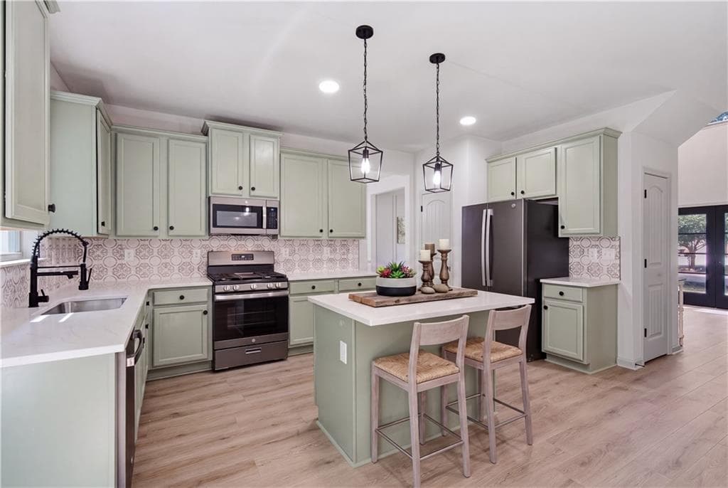 4 bedroom, 3 bathroom, 2,604 sq ft single family residence for sale at 4680 Carver Court, Cumming, GA 30040 — photo 2