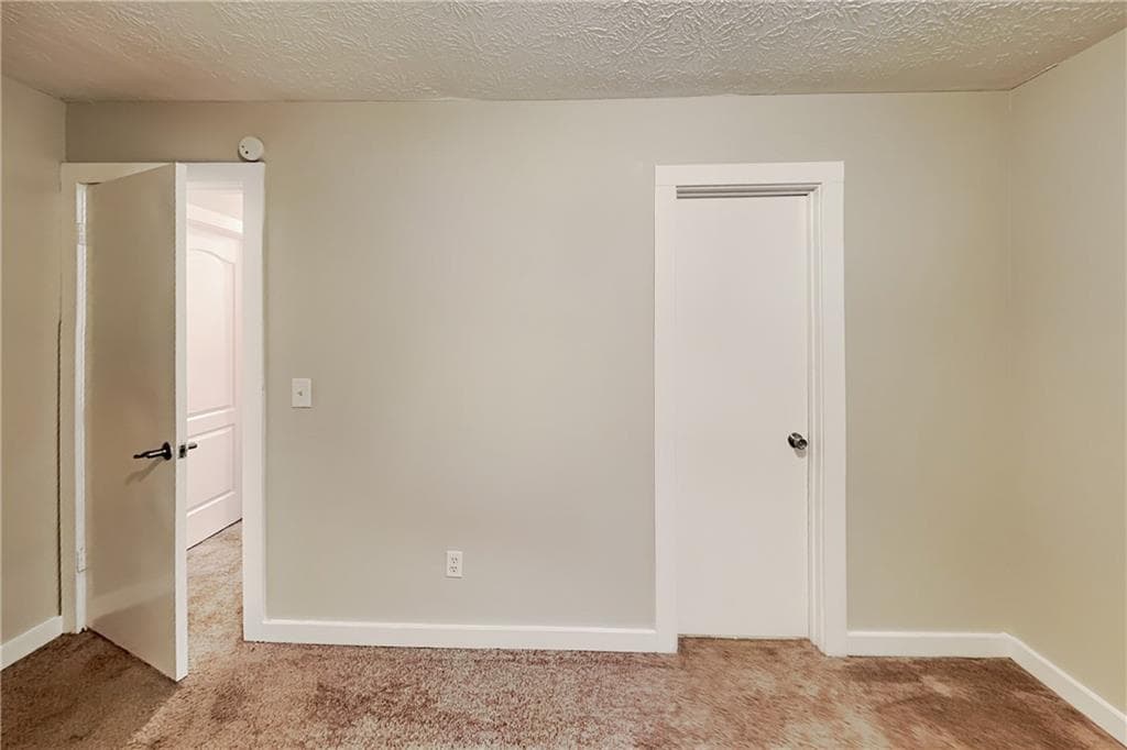3 bedroom, 2 bathroom, 2,035 sq ft single family residence for rent at 4579 N Woodlake Lane, Conyers, GA 30013 for $1,675 a month — photo 8