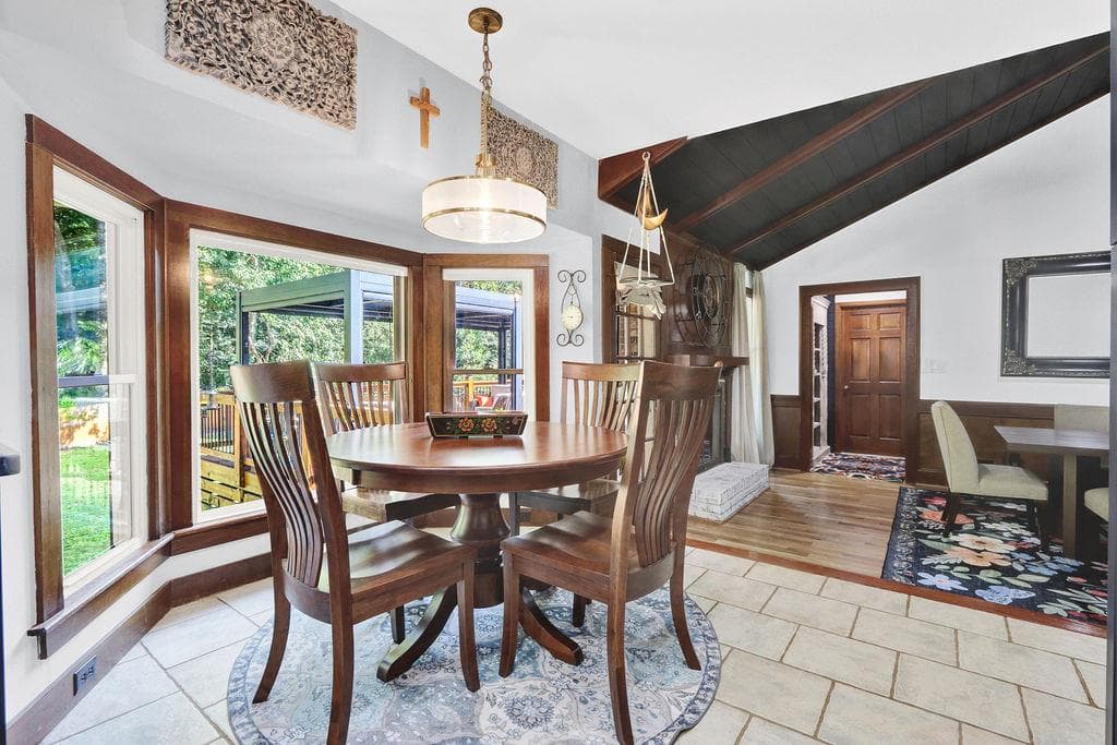 4 bedroom, 5 bathroom, 2,908 sq ft single family residence for sale at 2511 Flagsmoor Drive, Snellville, GA 30078 — photo 7