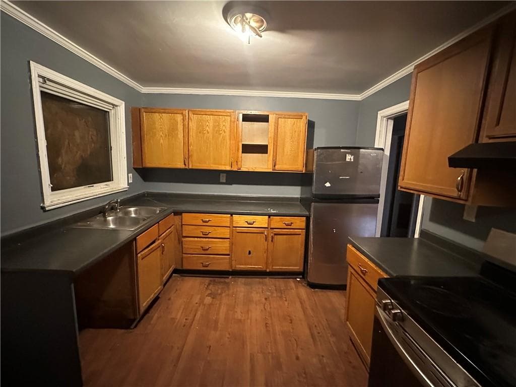 3 bedroom, 1 bathroom, 1,301 sq ft single family residence for sale at 3713 Glenwood Road, Decatur, GA 30032 — photo 9