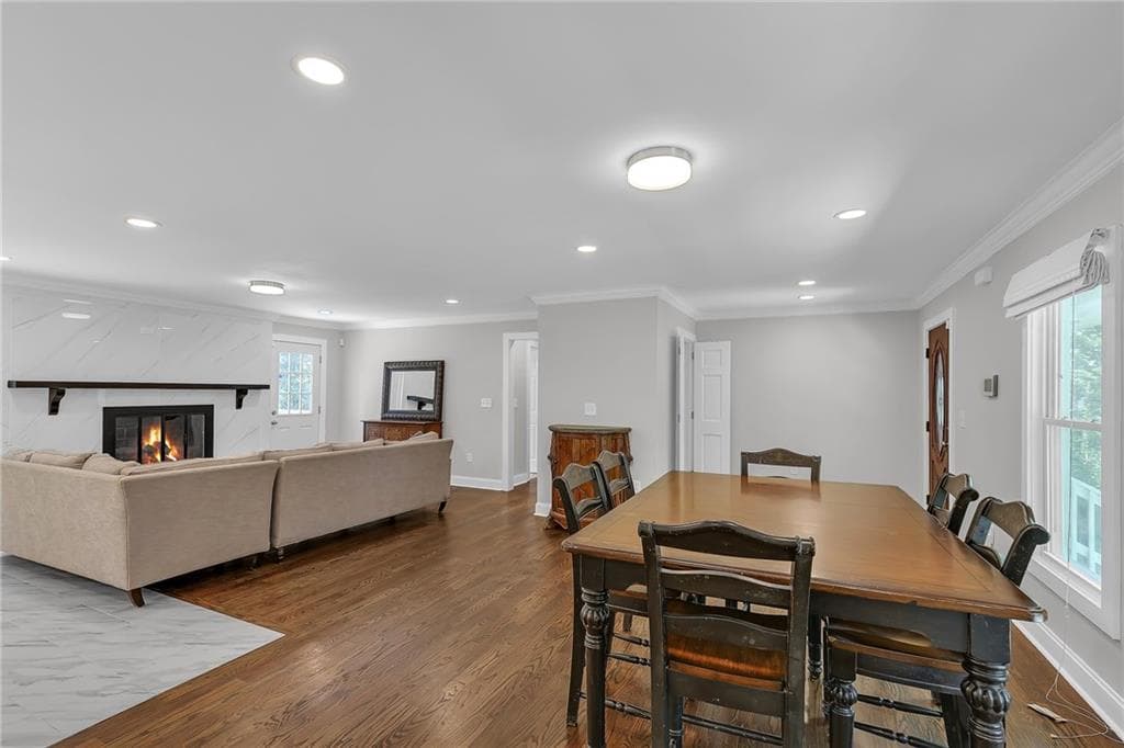 4 bedroom, 3 bathroom, 2,770 sq ft single family residence under contract at 4511 Ripplewood Drive, Lithonia, GA 30038 — photo 10