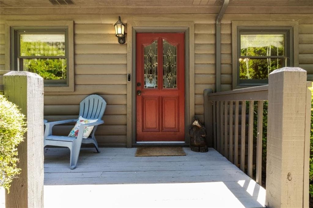 3 bedroom, 2 bathroom, 2,073 sq ft single family residence for sale at 122 Zane Drive, Ellijay, GA 30540 — photo 5