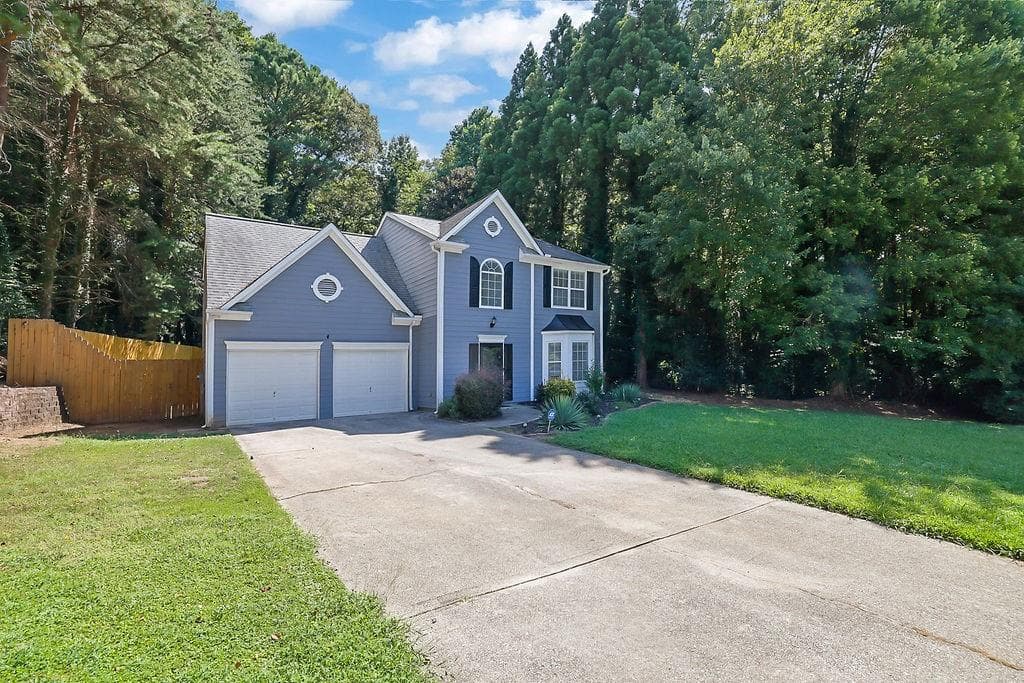 3 bedroom, 3 bathroom, 1,914 sq ft single family residence for sale at 2010 Hidden Valley Drive, Marietta, GA 30008 — photo 7