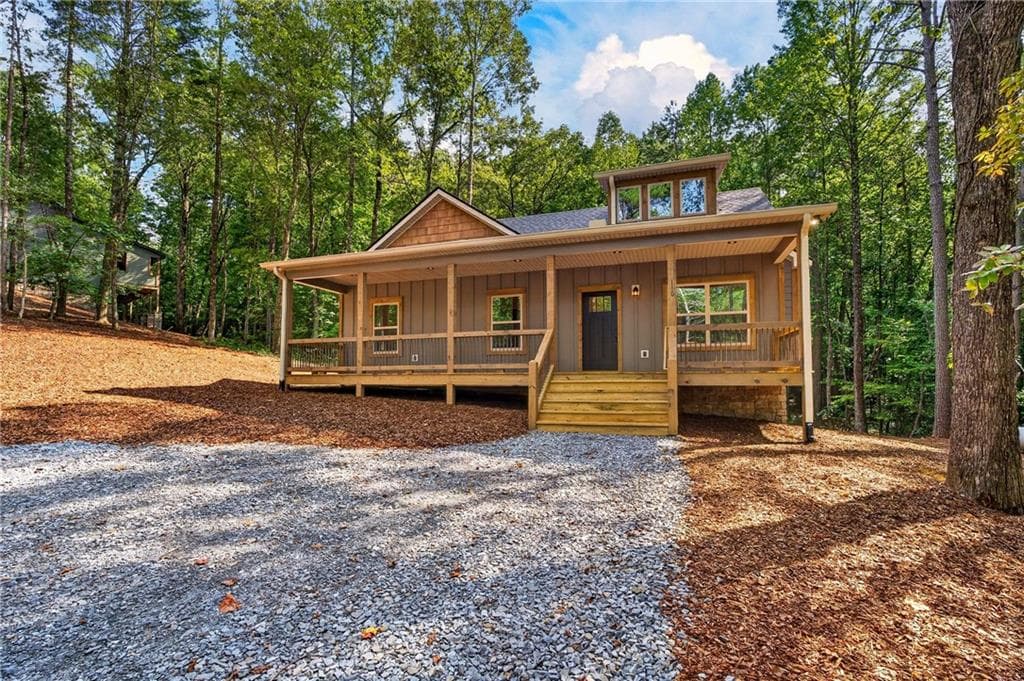 3 bedroom, 2 bathroom, 1,200 sq ft single family residence for sale at 116 Reindeer Lane, Talking Rock, GA 30175 — photo 3