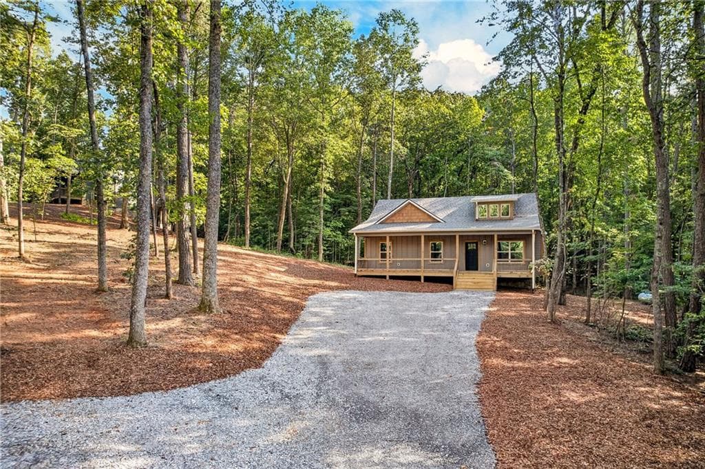 3 bedroom, 2 bathroom, 1,200 sq ft single family residence for sale at 116 Reindeer Lane, Talking Rock, GA 30175 — photo 4