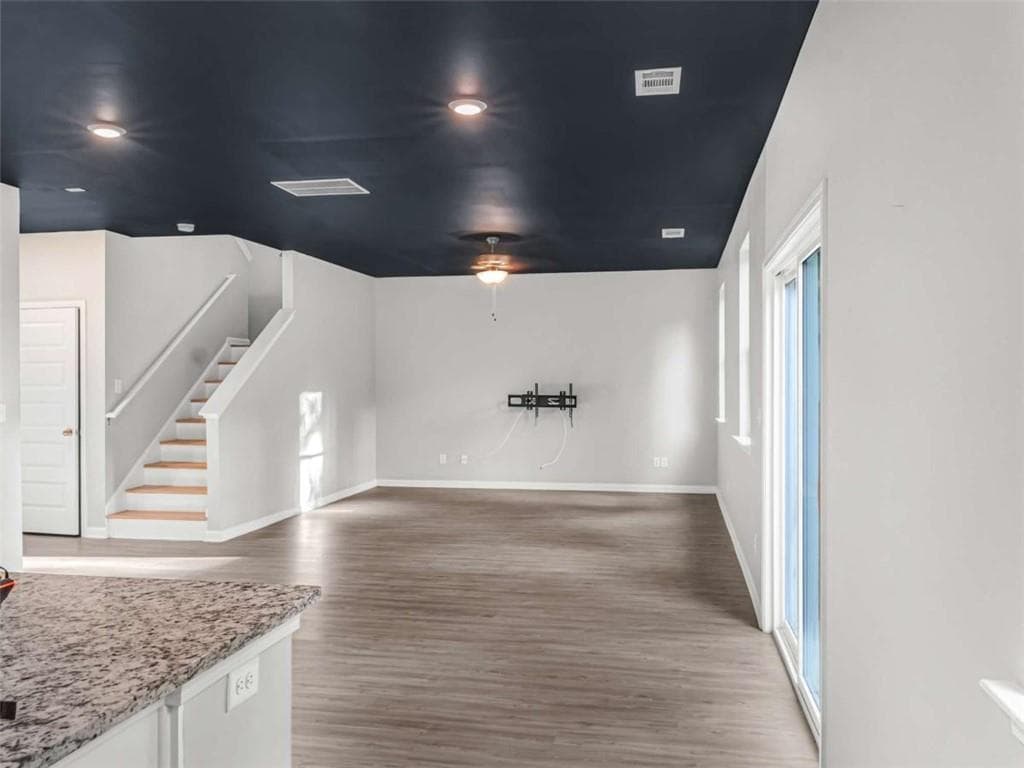 4 bedroom, 3 bathroom, 2,306 sq ft single family residence for rent at 2054 Maplewood Way, Decatur, GA 30035 for $2,800 a month — photo 8