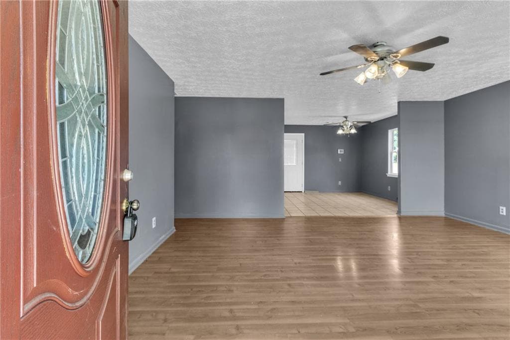 3 bedroom, 2 bathroom, 1,232 sq ft single family residence for sale at 108 Lillie Lane, Maysville, GA 30558 — photo 6