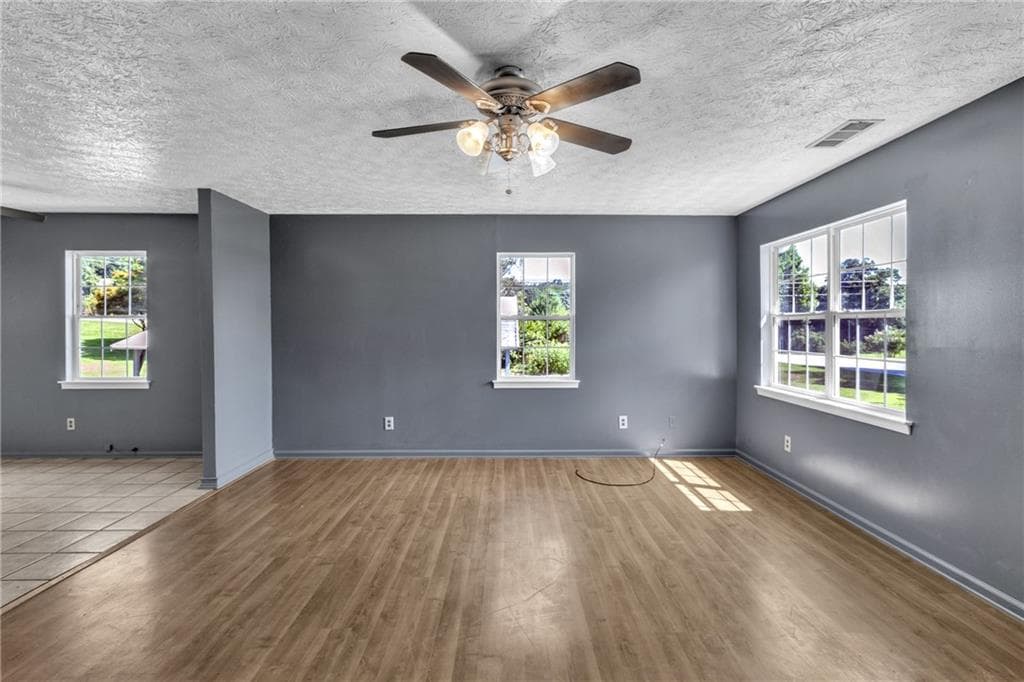 3 bedroom, 2 bathroom, 1,232 sq ft single family residence for sale at 108 Lillie Lane, Maysville, GA 30558 — photo 7