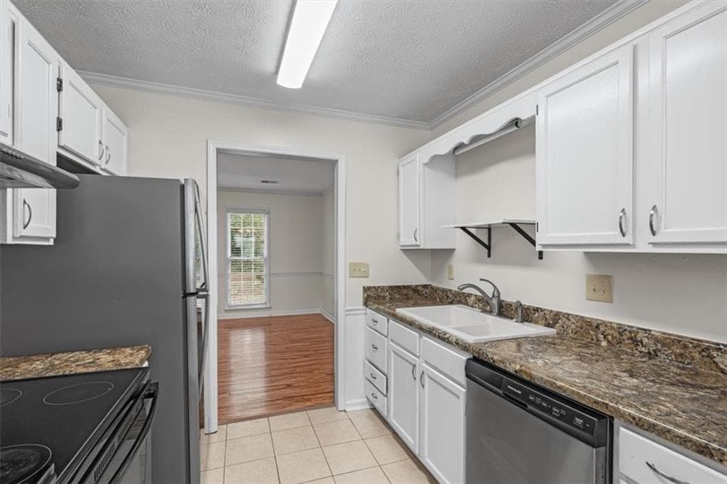 2 bedroom, 3 bathroom, 1,212 sq ft townhouse for rent at 2927 Governors Court, Marietta, GA 30066 for $1,675 a month — photo 7