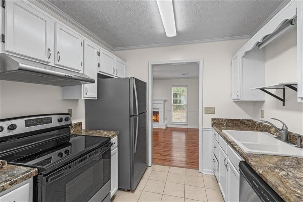 2 bedroom, 3 bathroom, 1,212 sq ft townhouse for rent at 2927 Governors Court, Marietta, GA 30066 for $1,675 a month — photo 8