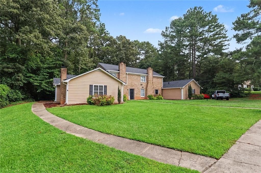 2 bedroom, 2 bathroom, 912 sq ft quadruplex for rent at 2623 Dorian Drive Unit D, Snellville, GA 30078 for $1,300 a month — photo 2