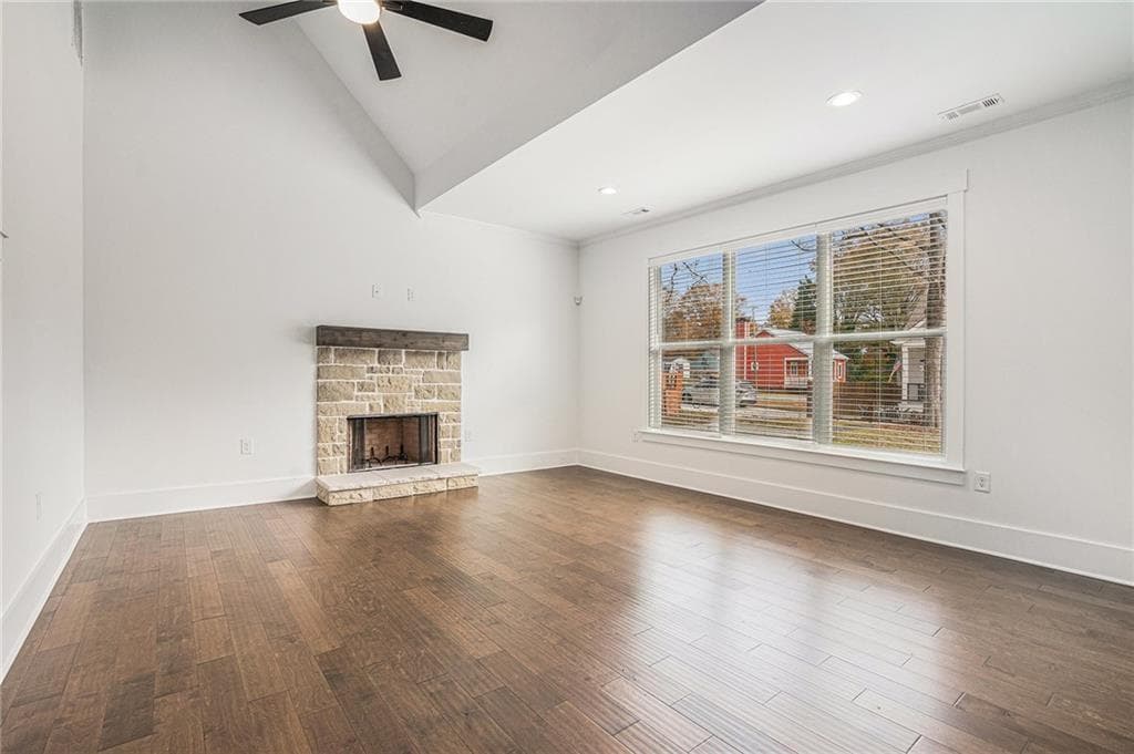 3 bedroom, 3 bathroom, 2,063 sq ft single family residence for sale at 352 Davis Street, Monroe, GA 30655 — photo 9