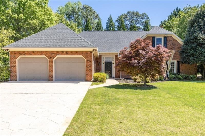 4 bedroom, 3 bathroom, 2,675 sq ft single family residence under contract at 2600 Murdock Road, Marietta, GA 30062