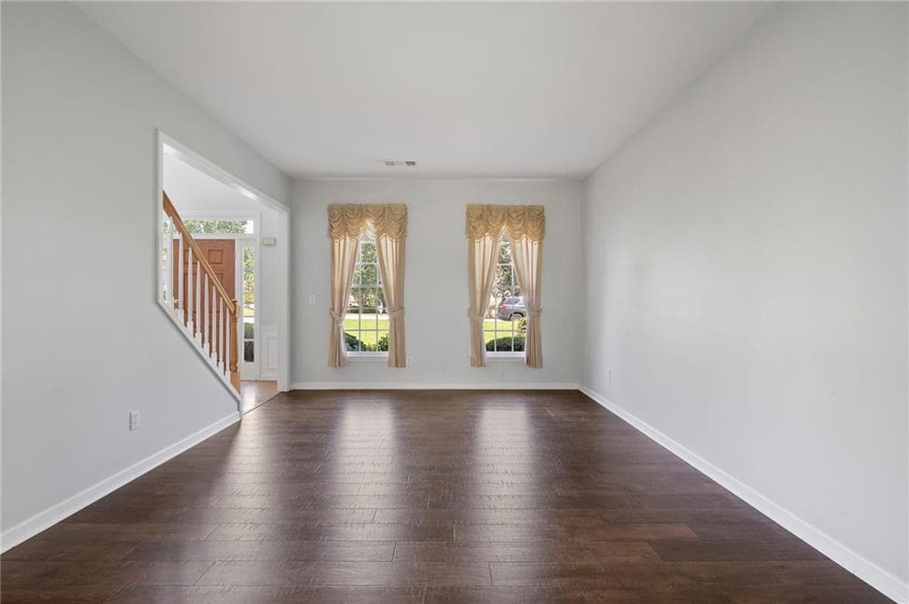 4 bedroom, 3 bathroom, 2,788 sq ft single family residence for rent at 7810 Brookwood Way, Cumming, GA 30041 for $3,450 a month — photo 7