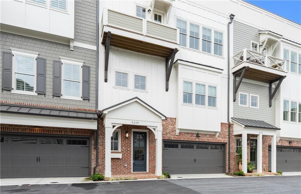 3 bedroom, 5 bathroom, 3,531 sq ft townhouse for sale at 4209 Legacy Lane, Acworth, GA 30101
