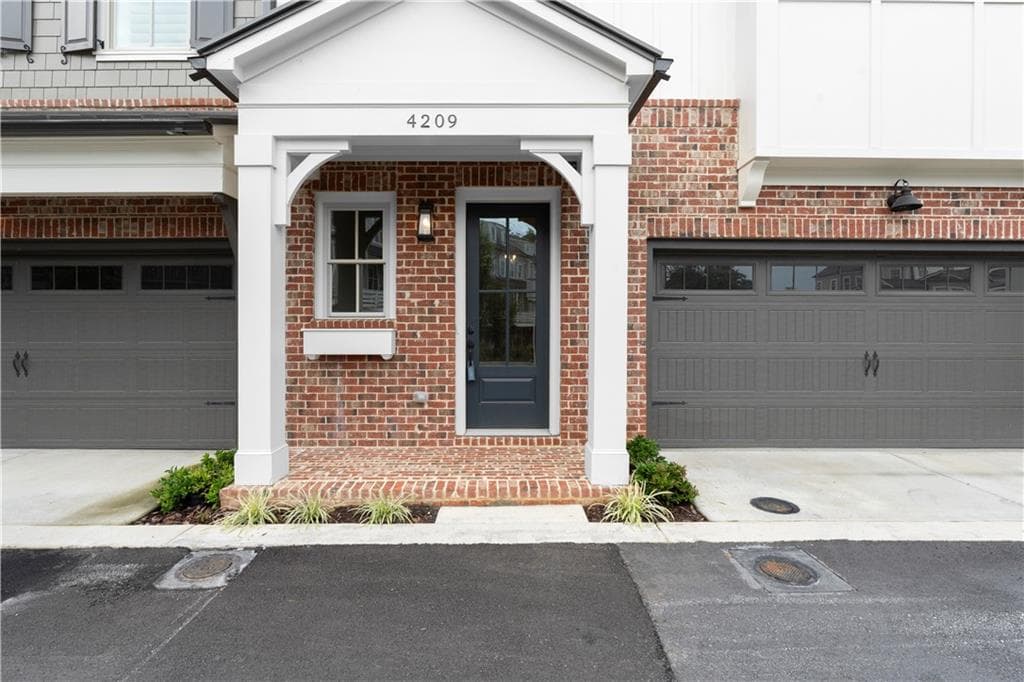 3 bedroom, 5 bathroom, 3,531 sq ft townhouse for sale at 4209 Legacy Lane, Acworth, GA 30101 — photo 4