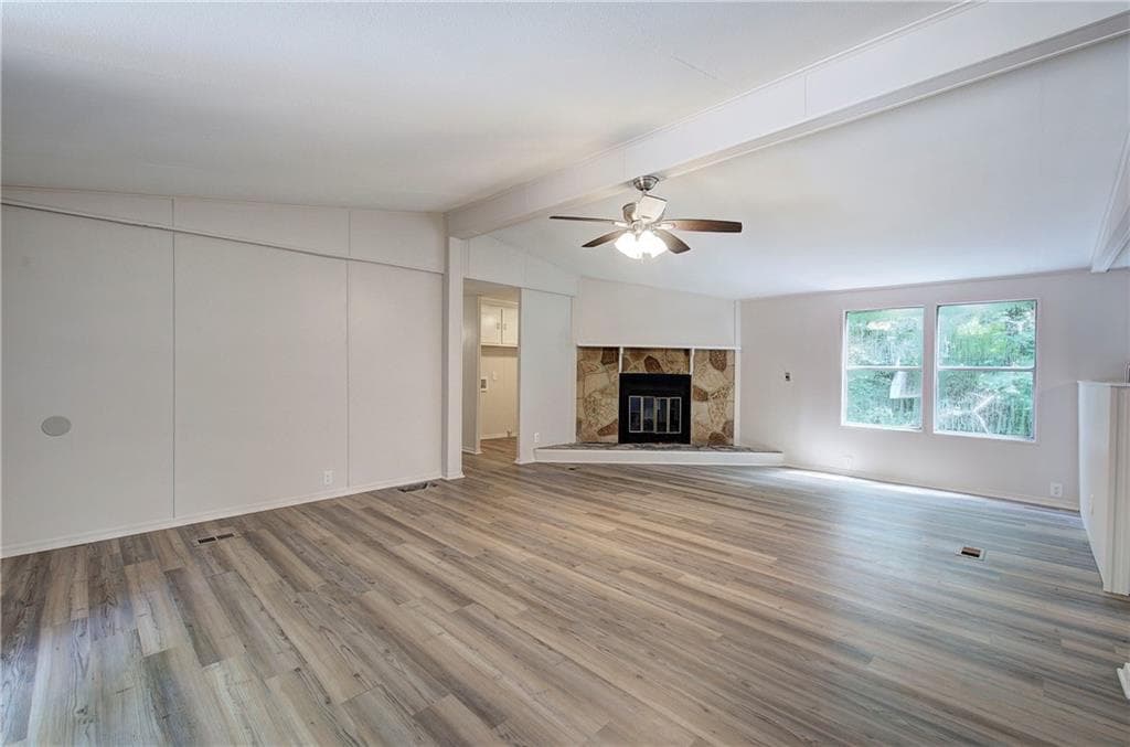 3 bedroom, 2 bathroom, 1,200 sq ft single family residence for sale at 5160 E Holiday Court, Acworth, GA 30102 — photo 10