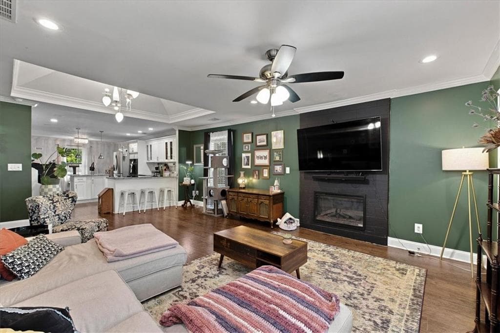 3 bedroom, 2 bathroom, 1,350 sq ft single family residence for sale at 1154 Oakland Lane, Atlanta, GA 30310 — photo 6