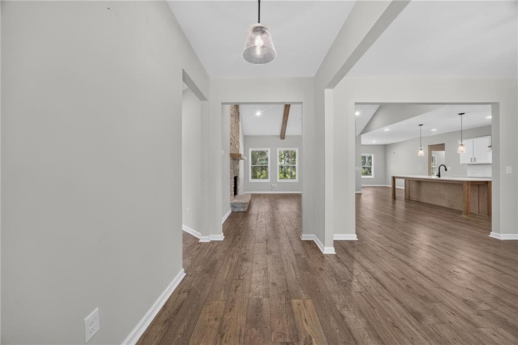 4 bedroom, 4 bathroom, 3,017 sq ft single family residence for sale at 246 Field Road, Griffin, GA 30223 — photo 4
