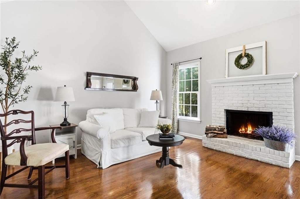 3 bedroom, 2 bathroom, 2,236 sq ft single family residence under contract at 4575 Summerset Drive, Gainesville, GA 30507 — photo 9