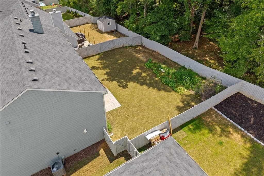 5 bedroom, 3 bathroom, 2,661 sq ft single family residence for sale at 44 Fox Creek Drive, Braselton, GA 30517 — photo 5