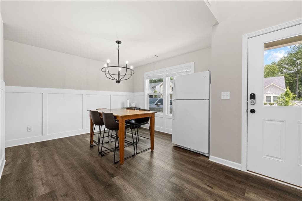 5 bedroom, 3 bathroom, 2,661 sq ft single family residence for sale at 44 Fox Creek Drive, Braselton, GA 30517 — photo 10