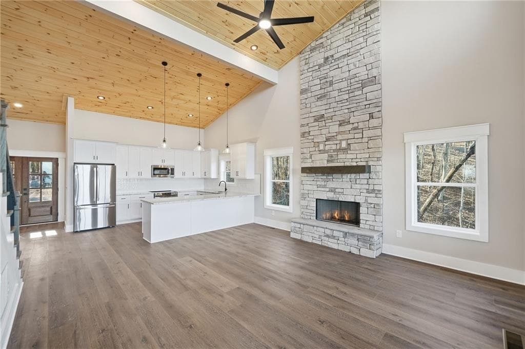 3 bedroom, 3 bathroom, 2,490 sq ft single family residence for sale at 1176 Jewel Court, Ranger, GA 30734 — photo 7