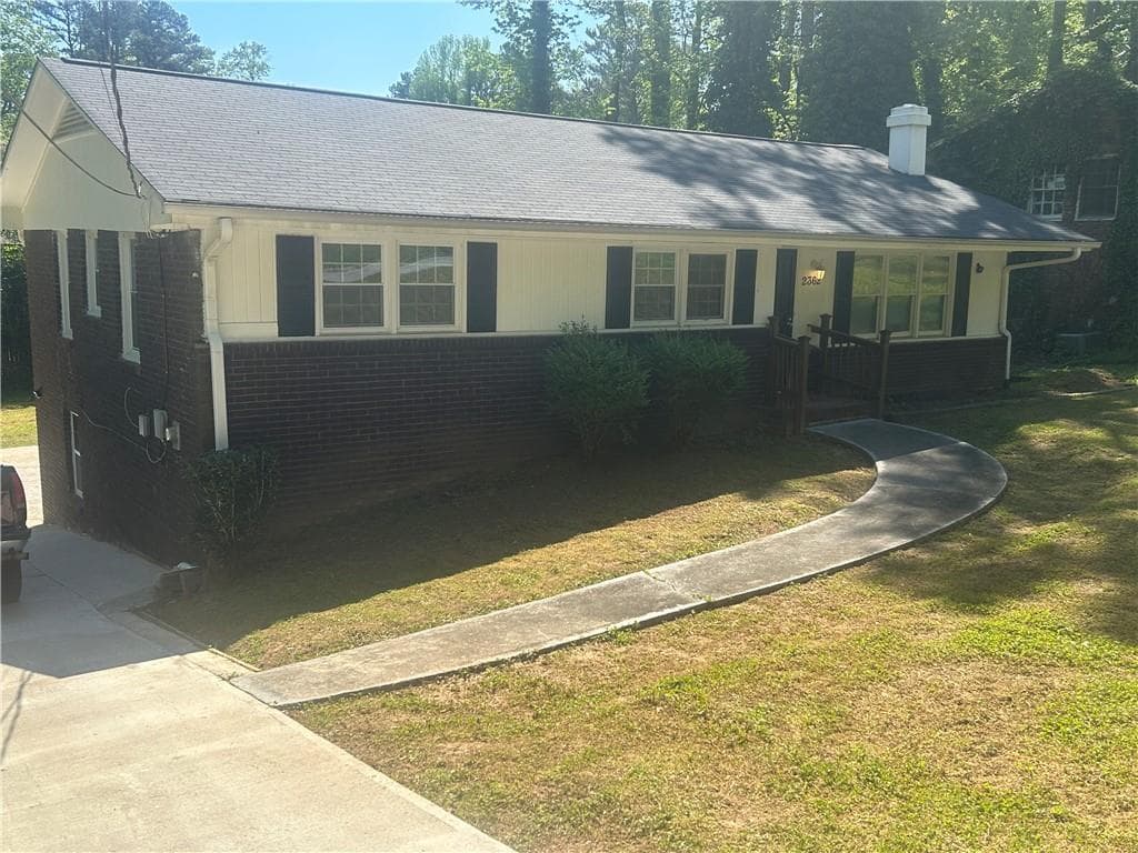 5 bedroom, 2 bathroom, 1,274 sq ft single family residence under contract at 2362 Maxwell Drive, Atlanta, GA 30311