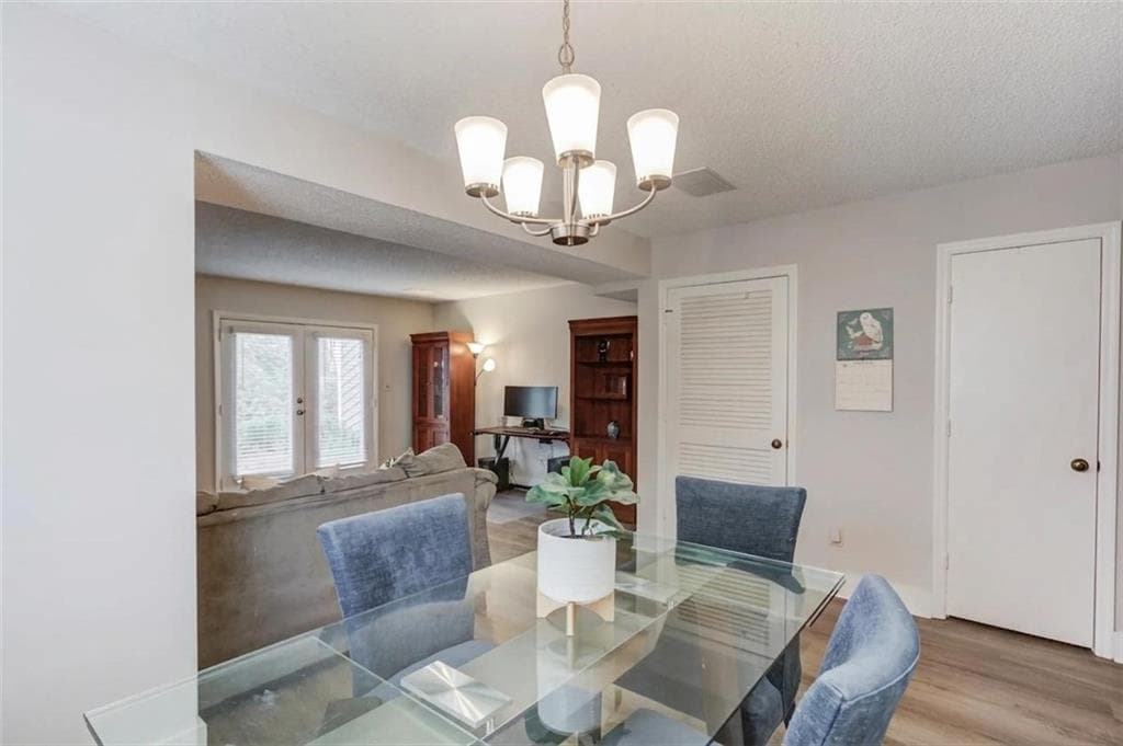2 bedroom, 3 bathroom, 1,332 sq ft condominium under contract at 5618 Woodmont Boulevard, Peachtree Corners, GA 30092 — photo 10