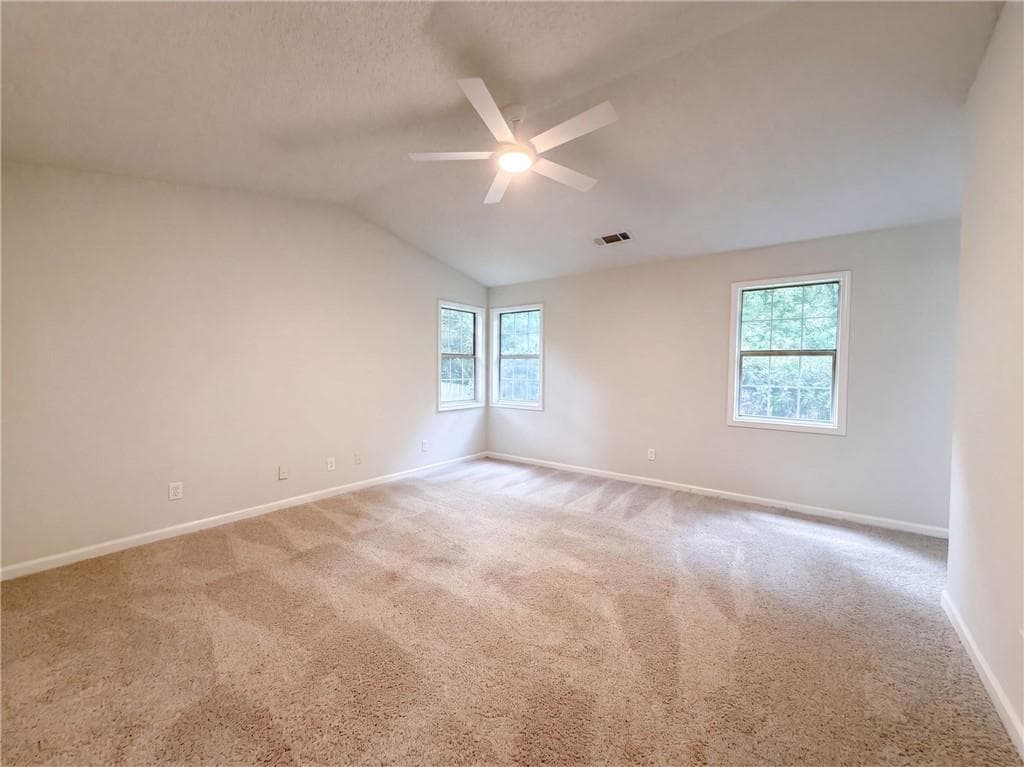 3 bedroom, 2 bathroom, 1,846 sq ft single family residence for sale at 5810 Sailboat Pointe, Acworth, GA 30101 — photo 4