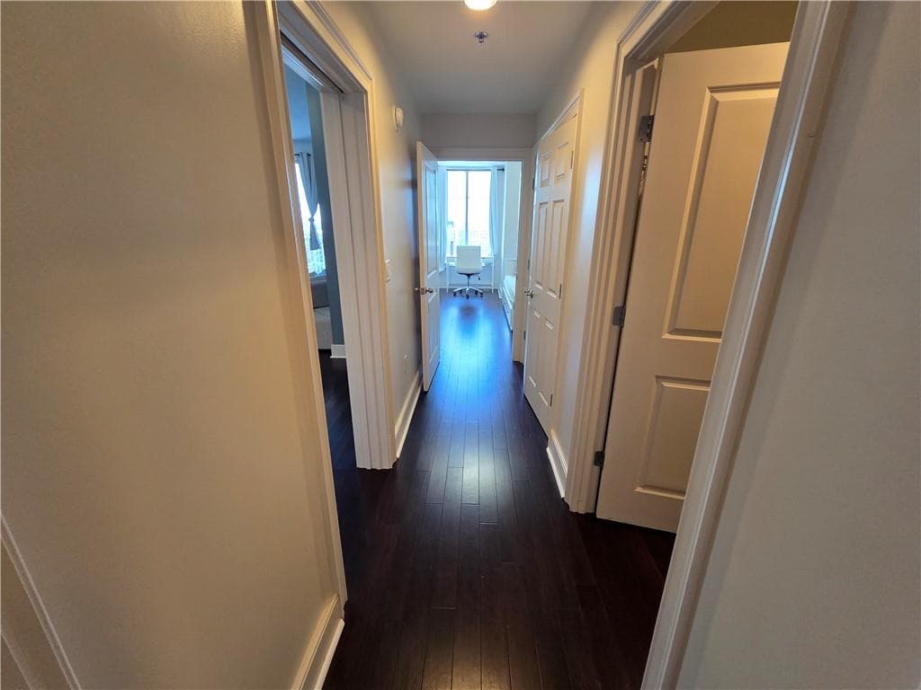 2 bedroom, 2 bathroom, 1,199 sq ft condominium for rent at 285 Centennial Olympic Park Drive 1702, Atlanta, GA 30313 for $2,350 a month — photo 6