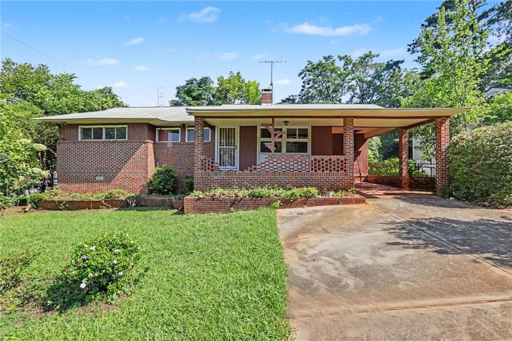 3 bedroom, 3 bathroom, 1,542 sq ft single family residence under contract at 3370 Homera Place, Decatur, GA 30032 — photo 2