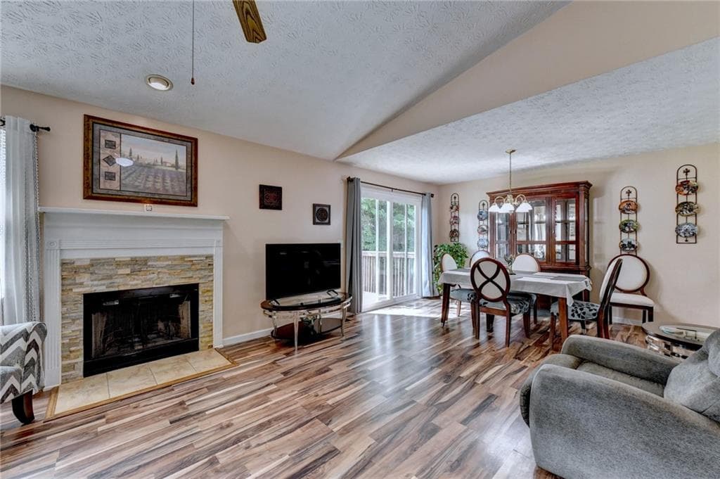 4 bedroom, 3 bathroom, 2,212 sq ft single family residence for sale at 7224 Ironwood Drive, Gainesville, GA 30507 — photo 7