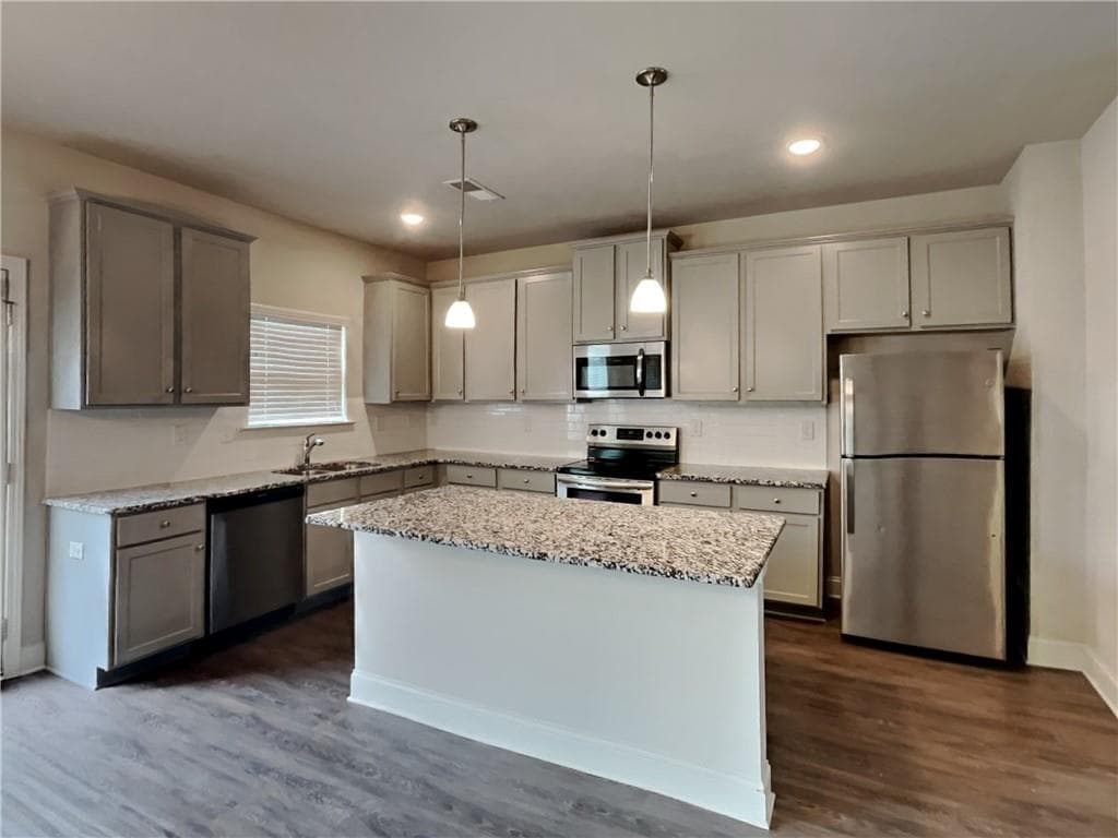 2 bedroom, 3 bathroom, 1,679 sq ft townhouse for sale at 238 Hydrangea Court 13, Austell, GA 30168 — photo 2