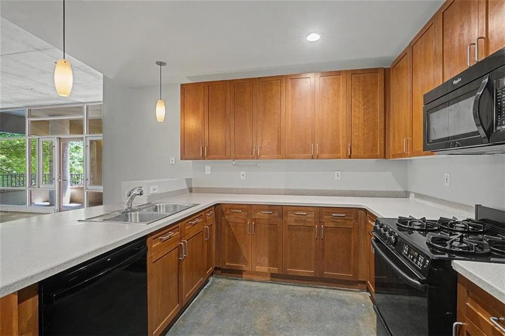 2 bedroom, 3 bathroom, 1,830 sq ft condominium for sale at 845 Spring Street 130, Atlanta, GA 30308 — photo 3