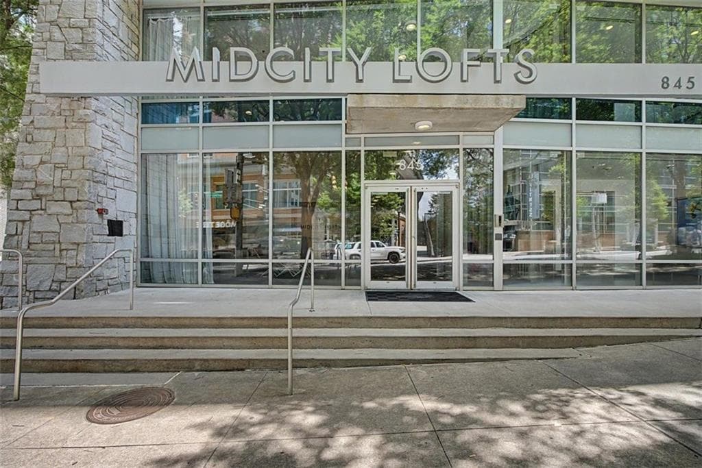 2 bedroom, 3 bathroom, 1,830 sq ft condominium for sale at 845 Spring Street 130, Atlanta, GA 30308 — photo 9