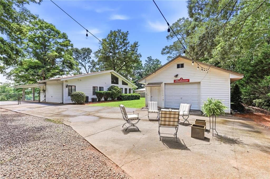 3 bedroom, 2 bathroom, 1,531 sq ft single family residence for sale at 3532 Wesley Drive, Gainesville, GA 30506 — photo 10