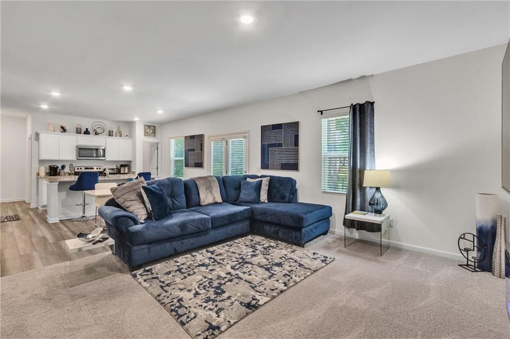 4 bedroom, 3 bathroom, 3,095 sq ft single family residence for sale at 289 Pond Court, Hoschton, GA 30548 — photo 7