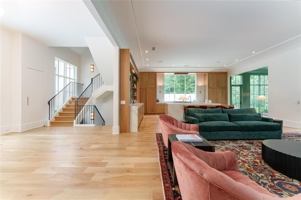 6 bedroom, 8 bathroom, 7,887 sq ft single family residence for rent at 365 Valley Road, Atlanta, GA 30327 for $55,000 a month — photo 6