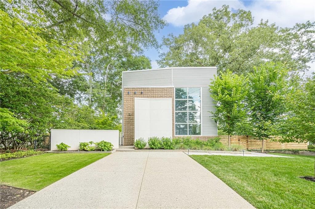 3 bedroom, 4 bathroom, 5,092 sq ft single family residence for rent at 2269 Briarwood Hills Drive, Brookhaven, GA 30319 for $7,900 a month — photo 6