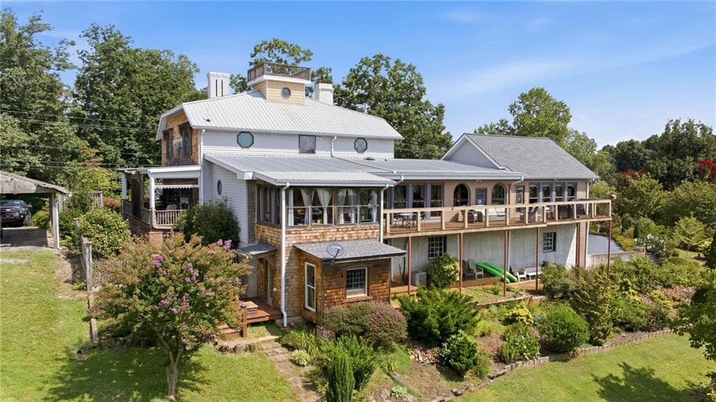 3 bedroom, 2 bathroom, 4,680 sq ft single family residence for sale at 684 Grandview Avenue, Mount Airy, GA 30563 — photo 4