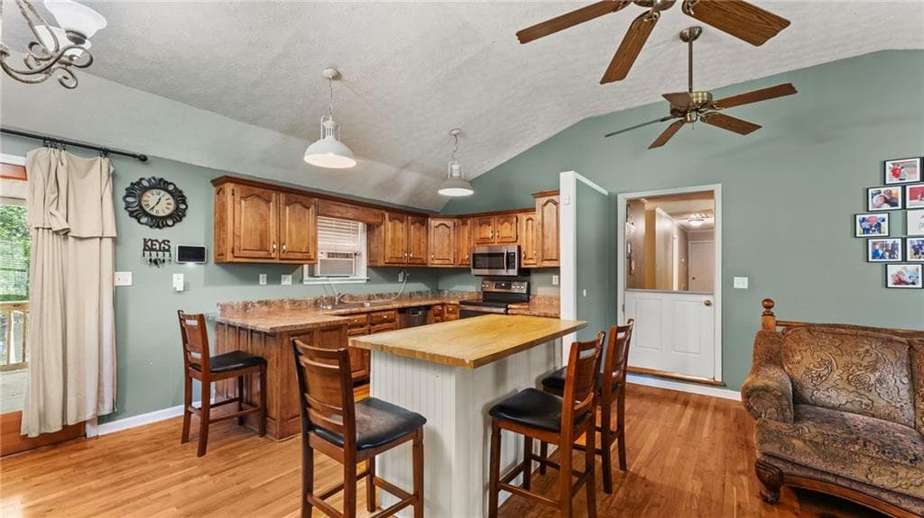 3 bedroom, 3 bathroom, 1,586 sq ft single family residence for sale at 9 Atwood Drive, Rome, GA 30165 — photo 10
