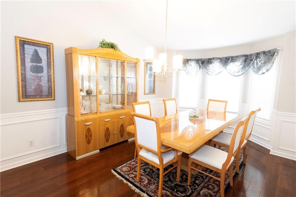 4 bedroom, 3 bathroom, 2,392 sq ft single family residence for rent at 315 Myrtlewood Terrace, Tucker, GA 30084 for $2,550 a month — photo 3