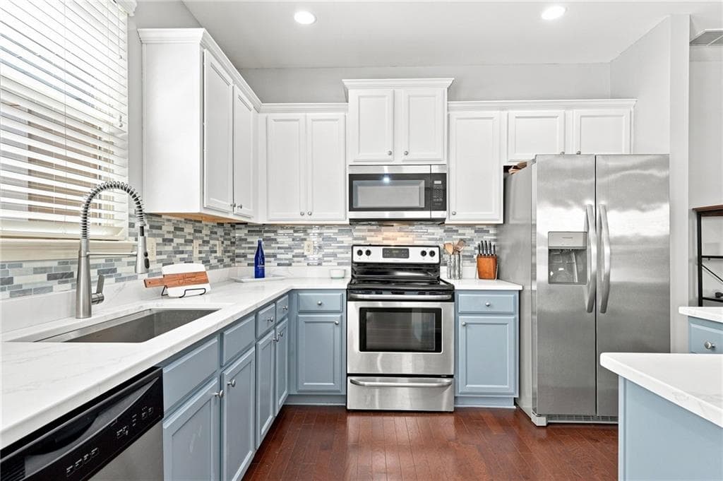 3 bedroom, 3 bathroom, 1,656 sq ft townhouse under contract at 4014 Cyrus Crest Circle, Kennesaw, GA 30152 — photo 9