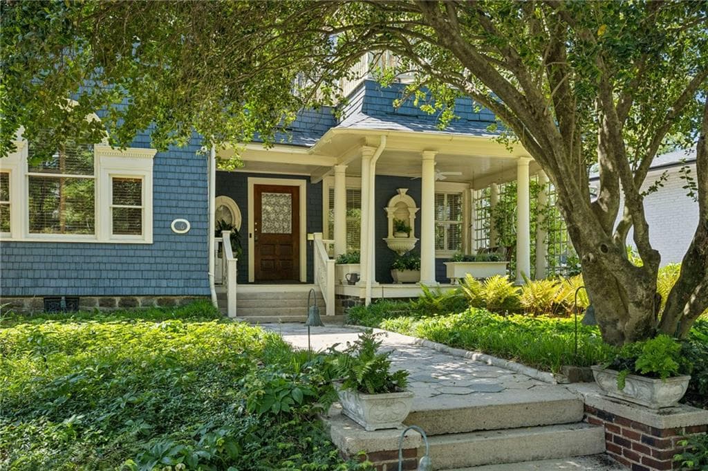 4 bedroom, 4 bathroom, 4,614 sq ft single family residence for sale at 36 Delta Place, Atlanta, GA 30307 — photo 2